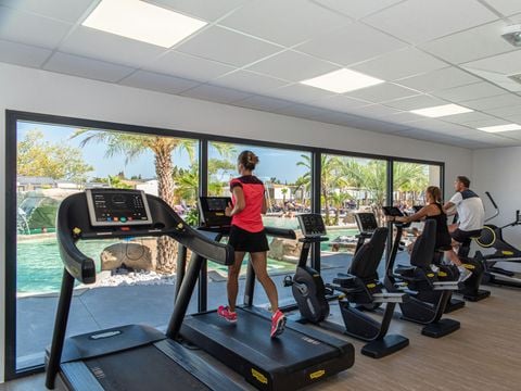 Camping Club Les Tamaris 5* - MS VACANCES - Camping Pyrénées-Orientales