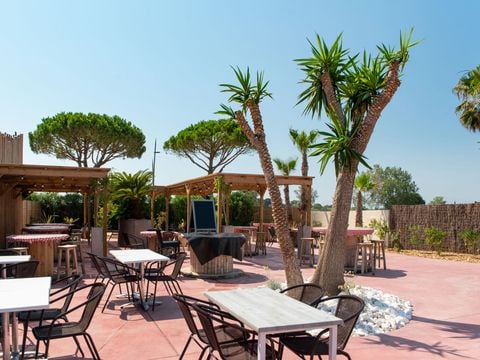 Camping Club Les Tamaris 5* - MS VACANCES - Camping Pyrénées-Orientales