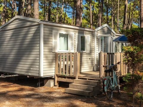 MOBILHOME 8 personnes - Mobil-home | Classic | 3 Ch. | 6/8 Pers. | Terrasse surélevée non couverte