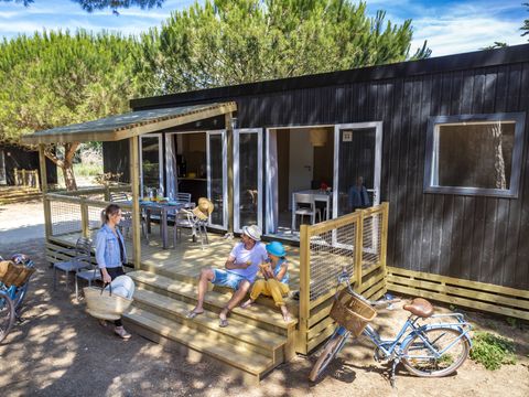 MOBILHOME 4 personnes - Mobil-Home Premium 30m² (2 chambres - 4 pers.) + terrasse + TV + draps et serviettes + CLIM
