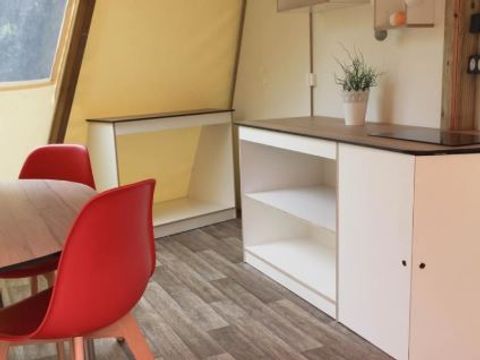 Hébergement 4 personnes - Tipi