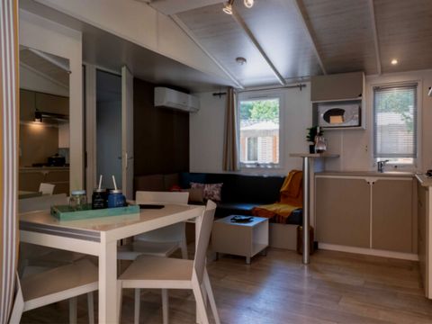 Mobilhome 6 personnes - Authentic Select - 3 chambres