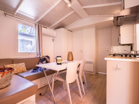 Mobilhome 4 personnes - Authentic Select - 2 chambres