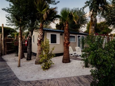 MOBILHOME 6 personnes - Privilège P3 3 chambres 2 SDB JACUZZI GARDEN