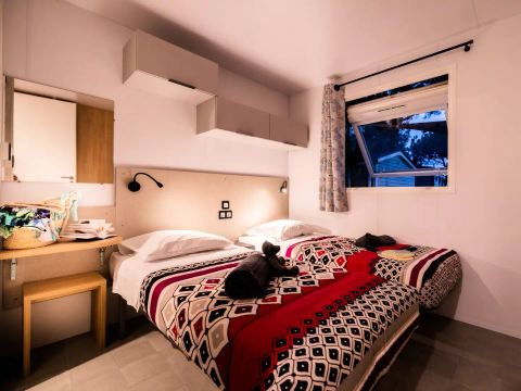 MOBILHOME 4 personnes - Pack Privilège Zone Premium Garden 3 Pièces 4 Personnes Climatisé + TV