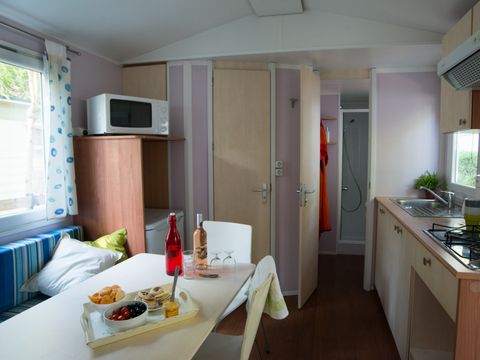 Mobilhome 6 personnes - 2 chambres 4 adultes et 2 enfants,