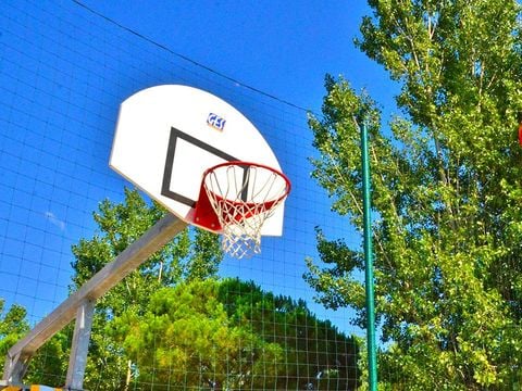 Camping Eden   - Camping Gard