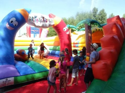 Camping Eden   - Camping Gard