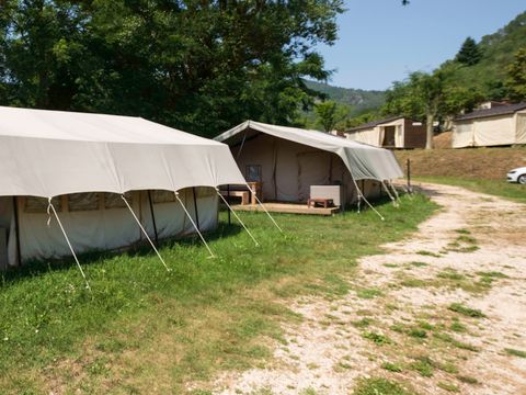 TENTE TOILE ET BOIS 4 personnes - Safari Bali 35m² - Confort - 2ch - Terrasse