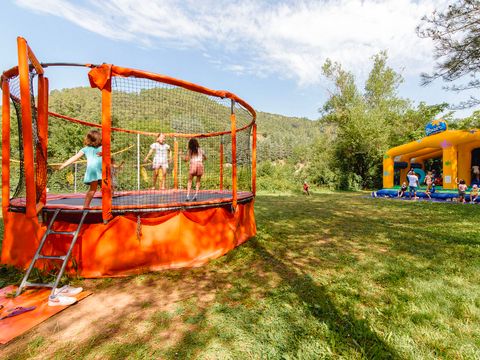 Flower Camping Le Mas de Champel  - Camping Ardèche - Image N°9