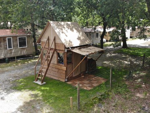 TENTE TOILE ET BOIS 2 personnes - BIVOUAC (Sans sanitaires) Animaux non admis