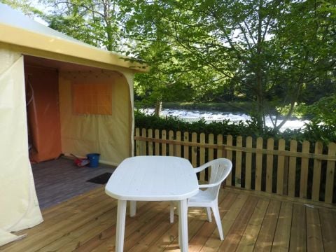 BUNGALOW TOILÉ 5 personnes - SANS SANITAIRES