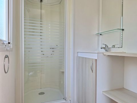 MOBILHOME 6 personnes -  Mobil home Bermudes Confort 30m² (3 chambres) + terrasse semi couverte de 18 m² + TV 6 pers