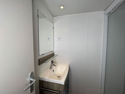 MOBILHOME 4 personnes - SOLÉO CONFORT 26M² (2 CHAMBRES) + Terrasse couverte 9m²