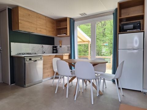 MOBILHOME 6 personnes - Cottage Ohara Côté Jardin Premium 36m² - 3 chambres + Terrasse + TV + LV + Clim + Vue sur la forêt