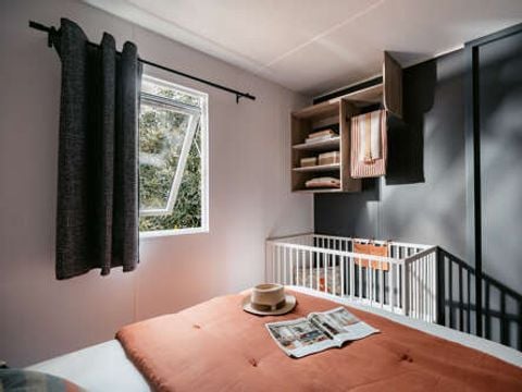 MOBILHOME 4 personnes - NEW// Mobil-Home Loggia Confort 32m² - 4 personnes + Terrasse intégrée couverte + TV+ lit160 4 pers
