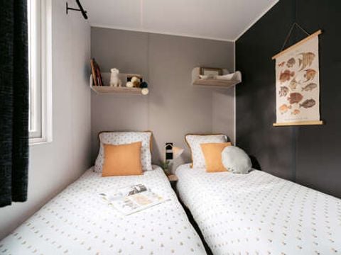 MOBILHOME 4 personnes - NEW// Mobil-Home Loggia Confort 32m² - 4 personnes + Terrasse intégrée couverte + TV+ lit160 4 pers