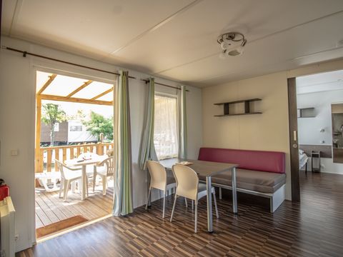 Mobilhome 4 personnes - Confort - PMR - 2 chambres