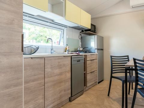 MOBILHOME 4 personnes - Olbia CONFORT Climatisé - Quartier Piéton.