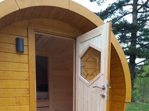 HÉBERGEMENT INSOLITE 2 personnes - BARREL Bois