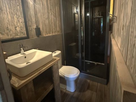 LODGE 5 personnes - Tente Lodge | 2 Ch. | 4/5 Pers. | Terrasse simple | 1 SDB | Clim.