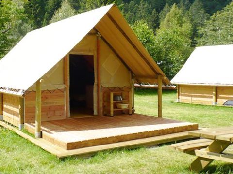 TENTE 4 personnes - CANADIENNE sans sanitaires