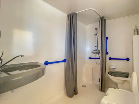 MOBILHOME 4 personnes - RESIDENTIEL ACCÈS PMR 2 chambres 4/6 pers. 