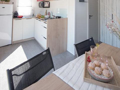 MOBILHOME 6 personnes - LE GRAND CHARME CLIMATISE