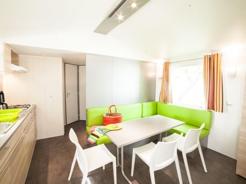 MOBILHOME 7 personnes - LE LODGE CLIMATISE 3 chambres