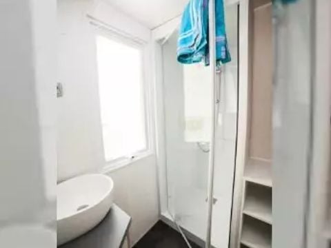 MOBILHOME 4 personnes - Mobil-Home Cosy 3 Pièces 4 Personnes Climatisé + TV