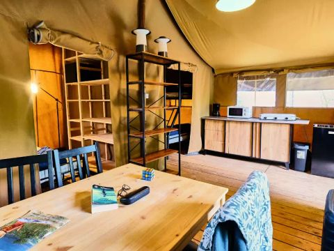 Tente en toile et en bois 5 personnes - Lodge Cosy 3 Pièces 5 Personnes Sans Sanitaire