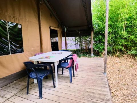 Tente en toile et en bois 5 personnes - Lodge Cosy 3 Pièces 5 Personnes Sans Sanitaire