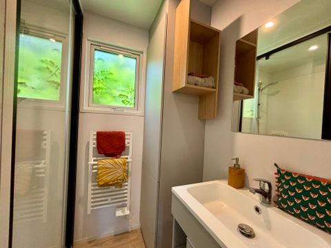 MOBILHOME 4 personnes - Cabane Privilège 2 chambres 2 salles de bain