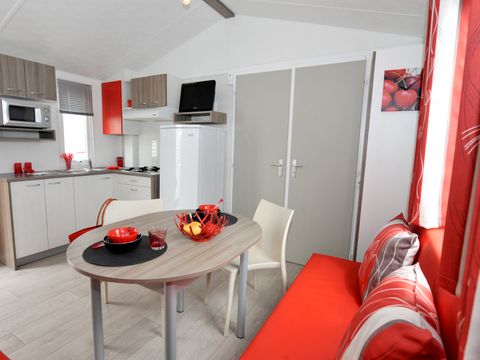 MOBILHOME 5 personnes - AUTHENTIQUE