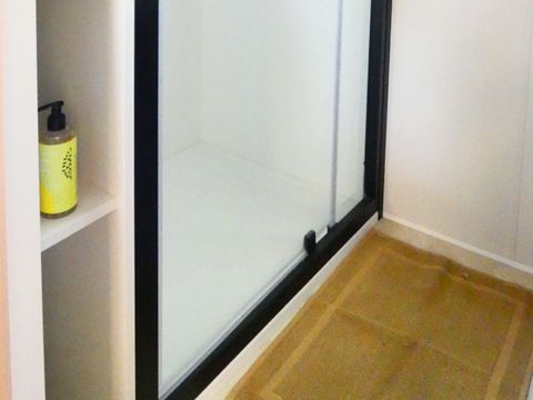 MOBILHOME 6 personnes - TRIO PREMIUM JACUZZI