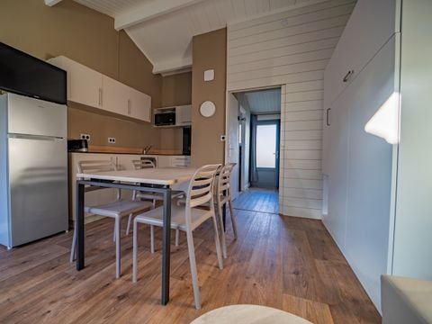 STUDIO 4 personnes - Premium avec jacuzzi