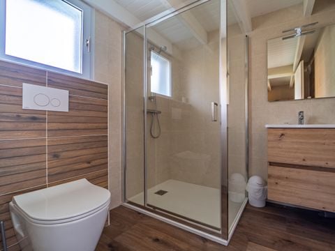 STUDIO 4 personnes - Premium avec jacuzzi