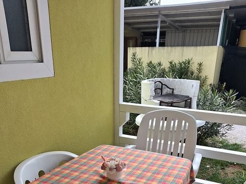 MOBILHOME 4 personnes - SENZA VISTA LAGO 30mq con terrazzo aperto