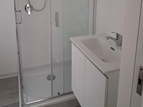 MOBILHOME 4 personnes - SENZA VISTA LAGO 30mq con terrazzo aperto