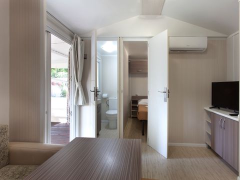 MOBILHOME 4 personnes - SENZA VISTA LAGO 24mq terrazzo/veranda chiuso