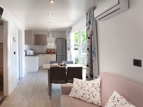 MOBILHOME 4 personnes - SENZA VISTA LAGO Lord 50mq PMR