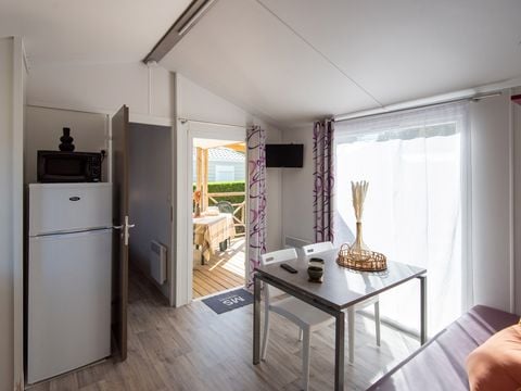 Mobilhome 6 personnes - COTTAGE - 2 Chambres - TV