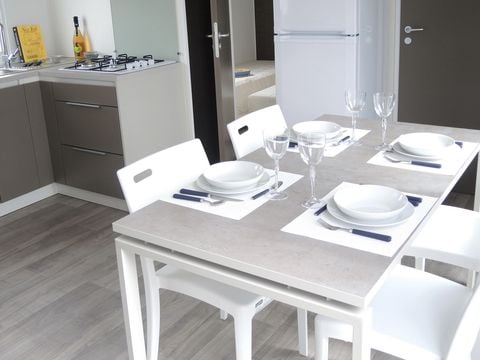 Mobilhome 6 personnes - COTTAGE - 3 chambres - TV