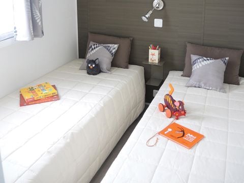 Mobilhome 6 personnes - COTTAGE - 3 Chambres - TV