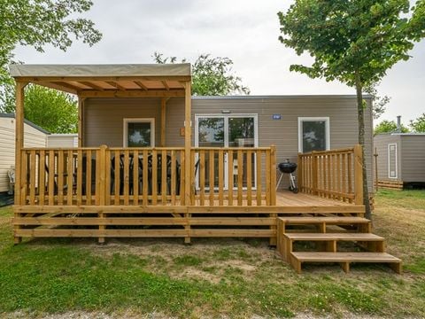 MOBILHOME 6 personnes - Comfort | 3 Ch. | 6 Pers. | Terrasse surélevée | Clim. | TV