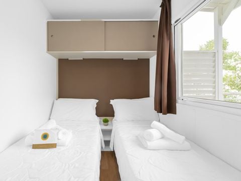 LODGE 4 personnes - Lodge Deluxe Family Beach Animaux pas Admis