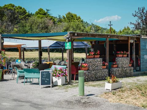 Flower Camping Provence Vallée - Camping Alpes-de-Haute-Provence - Image N°14