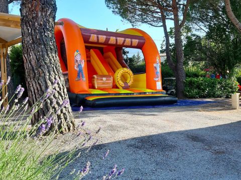 Flower Camping Provence Vallée - Camping Alpes-de-Haute-Provence - Image N°21