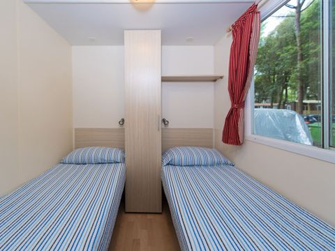 MOBILHOME 4 personnes - MIMOSA (inclus : piscine, salle de sport et service plage)