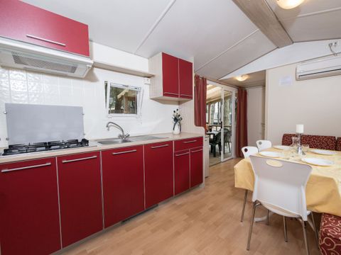 MOBILHOME 4 personnes - MIMOSA (inclus : piscine, salle de sport et service plage)